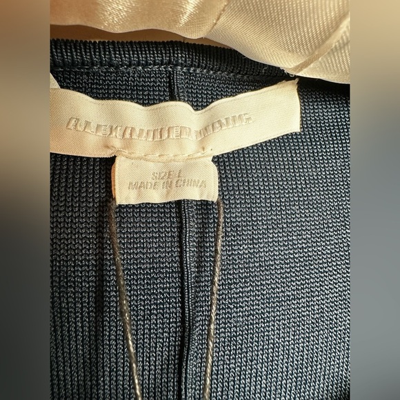 Alexander Wang Black and Navy Midi Dress - Picture 6 of 9